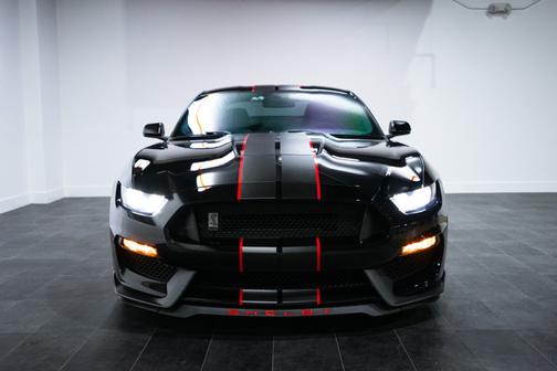 2020 Ford Shelby GT350 Base