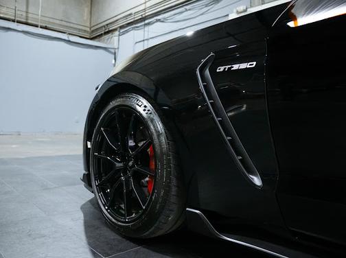 2020 Ford Shelby GT350 Base