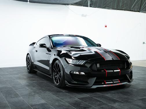 2020 Ford Shelby GT350 Base