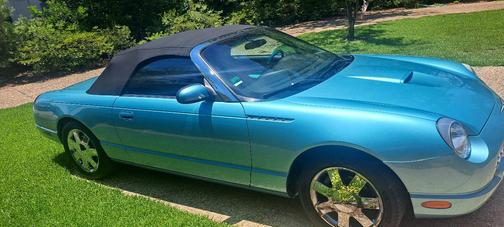Blue 2002 Ford Thunderbird Deluxe