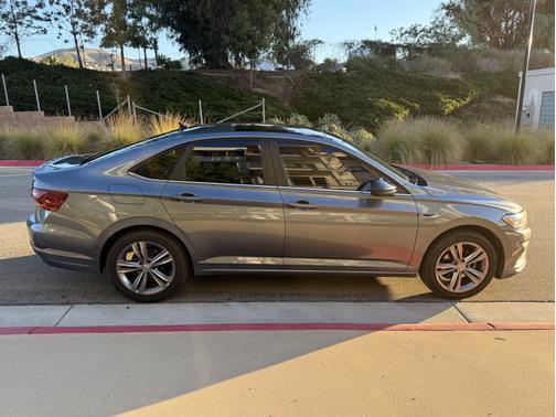 2019 Volkswagen Jetta 1.4T R-Line