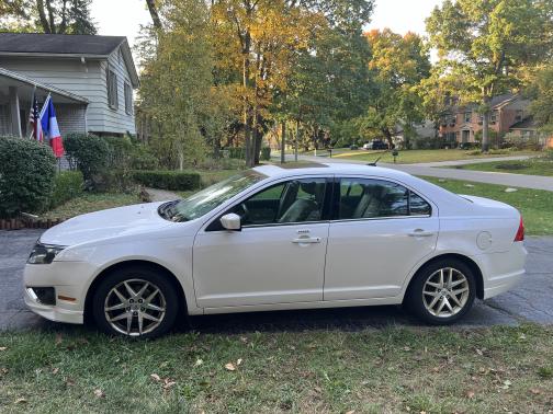 2010 Ford Fusion SEL