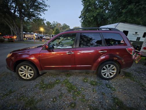 Red 2011 Subaru Forester 2.5 X Premium