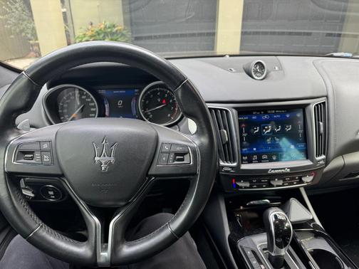 Black 2017 Maserati Levante S