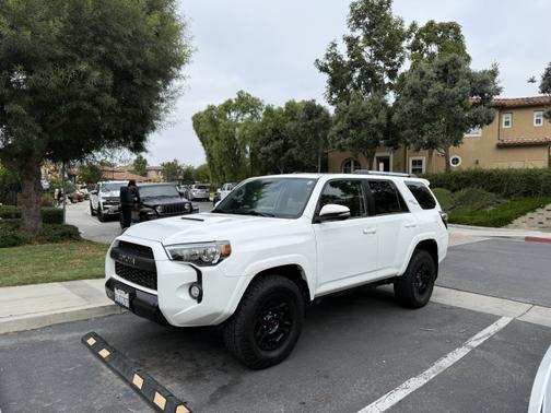 2018 Toyota 4Runner TRD Off Road Premium