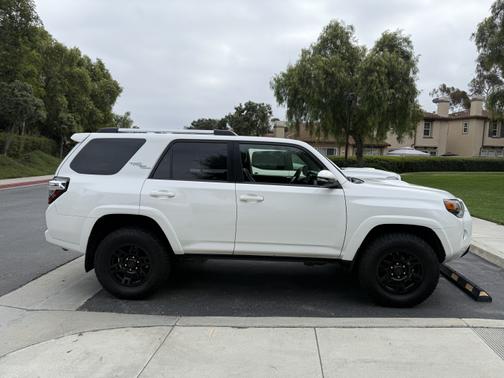 2018 Toyota 4Runner TRD Off Road Premium