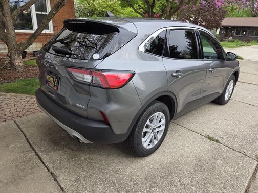 2022 Ford Escape SE