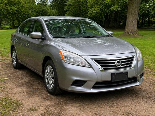 Gray 2019 Nissan Sentra S