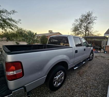 2008 Ford F-250 XLT Crew Cab Super Duty
