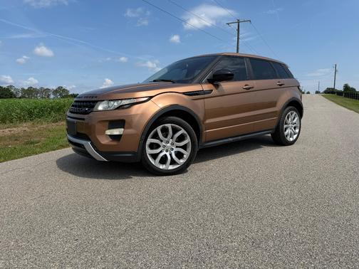 Gold 2014 Land Rover Range Rover Evoque DYNAMIC