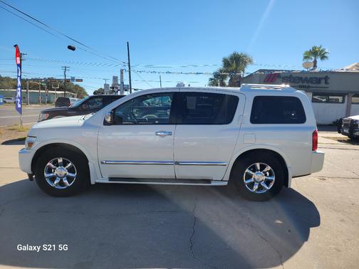 2006 INFINITI QX56 Base