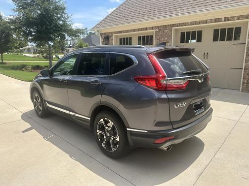 Gray 2018 Honda CR-V Touring