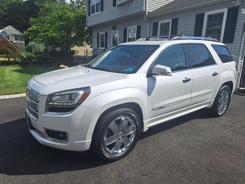 White 2016 GMC Acadia Denali