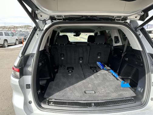 2021 Jeep Grand Cherokee L Laredo