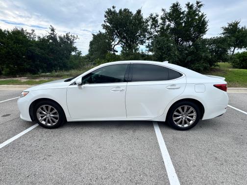 2015 Lexus ES 350 Base