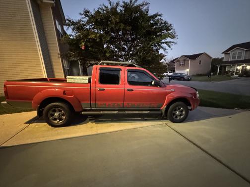 2003 Nissan Frontier XE Crew Cab