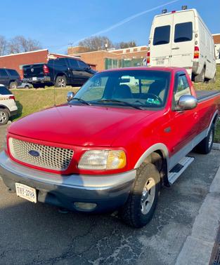 1999 Ford F-150 Base