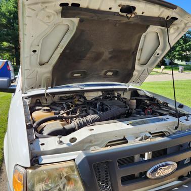 White 2011 Ford Ranger XL