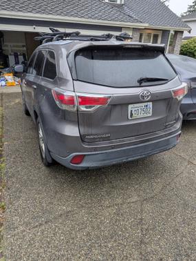 2014 Toyota Highlander Limited Platinum