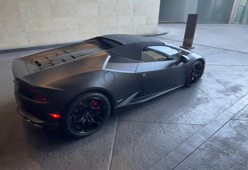 2016 Lamborghini Huracan LP610-4S