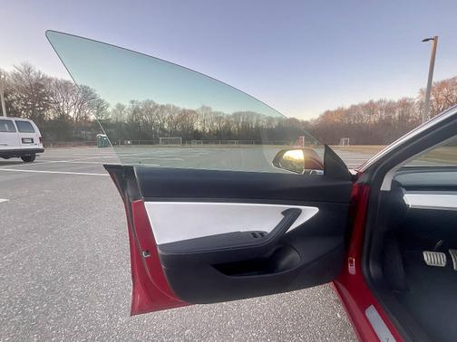 2018 Tesla Model 3 Performance