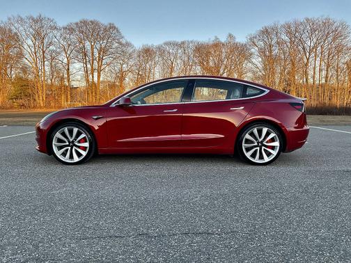 2018 Tesla Model 3 Performance