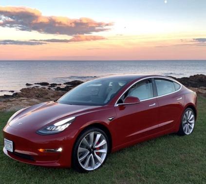 2018 Tesla Model 3 Performance