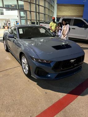 2024 Ford Mustang GT Premium
