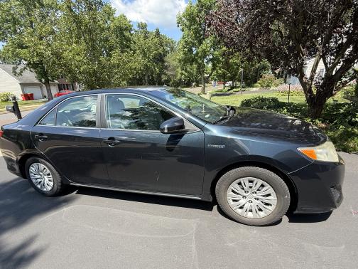 2012 Toyota Camry Hybrid LE