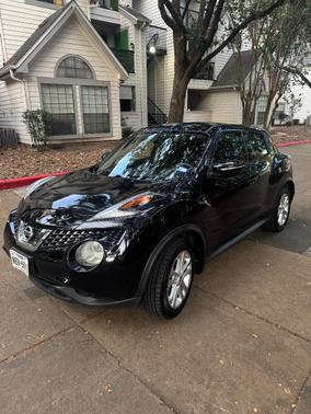 Black 2016 Nissan Juke S
