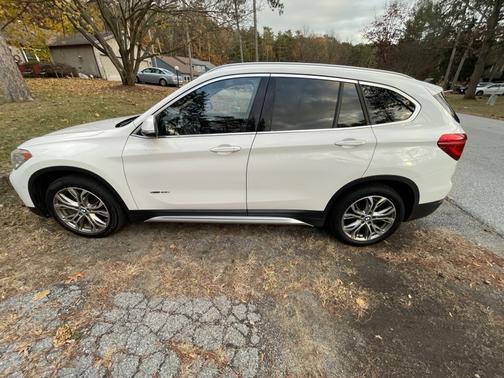 2017 BMW X1 xDrive 28i