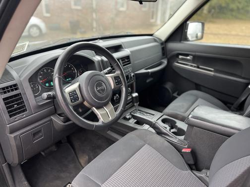 2011 Jeep Liberty Renegade