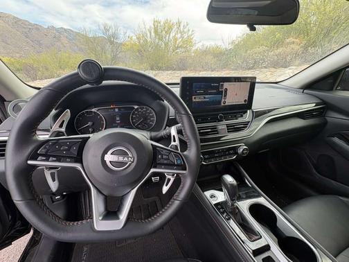 Black 2024 Nissan Altima 2.0 SR