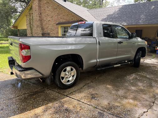 Silver 2015 Toyota Tundra SR5
