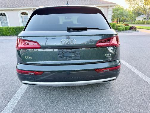 Gray 2018 Audi Q5 2.0T Premium Plus