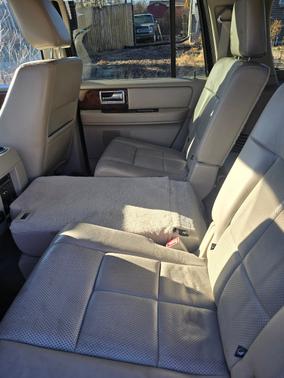 2011 Lincoln Navigator L