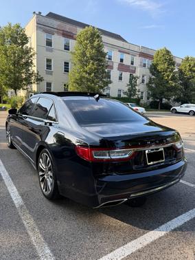 2019 Lincoln Continental Reserve