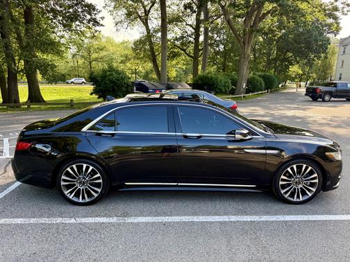 2019 Lincoln Continental Reserve