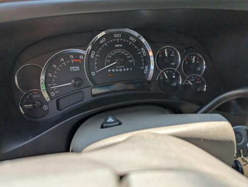 2006 Cadillac Escalade ESV Base