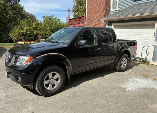 2012 Nissan Frontier SV