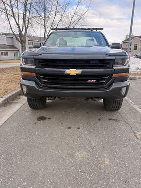 Gray 2018 Chevrolet Silverado 1500 2LT