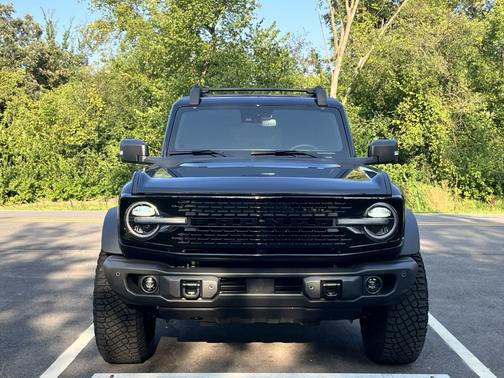 Black 2023 Ford Bronco Wildtrak Advanced