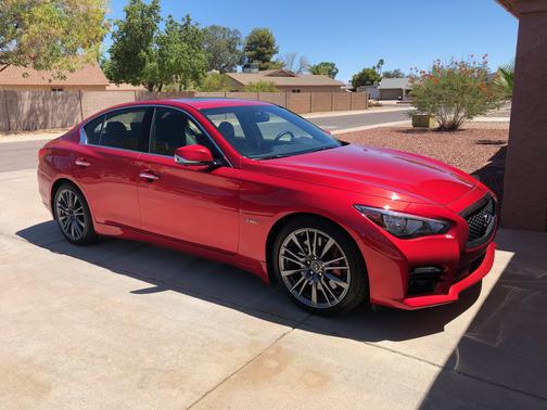 2017 INFINITI Q50 3.0t Red Sport 400