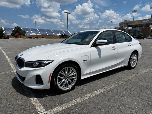 White 2023 BMW 330e xDrive