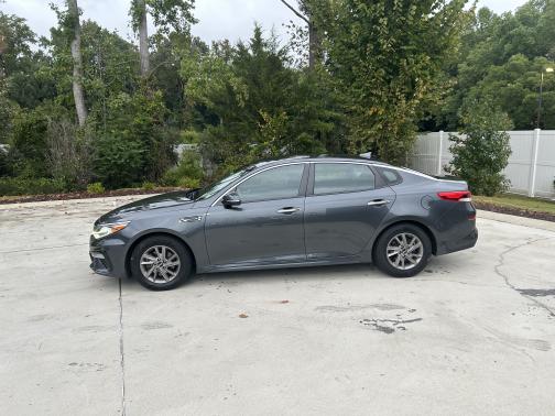 2020 Kia Optima LX