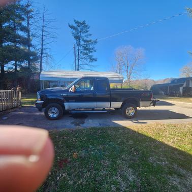 2004 Ford F-350 XLT SuperCab Super Duty