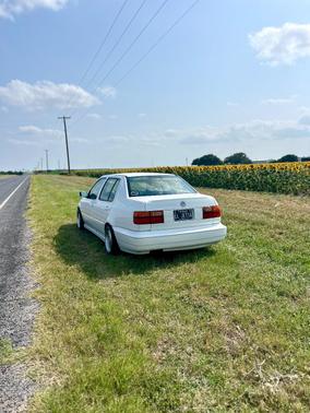 White 1997 Volkswagen Jetta GLS