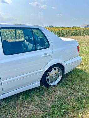 White 1997 Volkswagen Jetta GLS