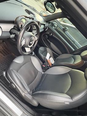 2010 MINI Cooper Base