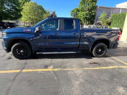 Blue 2019 Chevrolet Silverado 1500 RST